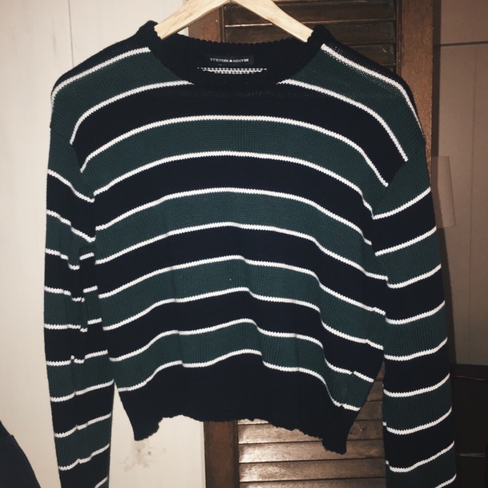 BRANDY MELVILLE green black and white sweater!!